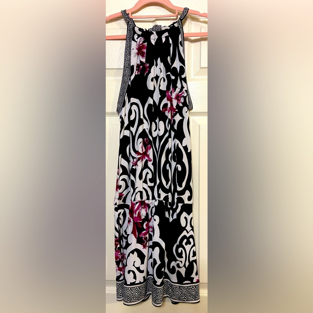 White House Black Market women’s tie neck floral print dress Sz M